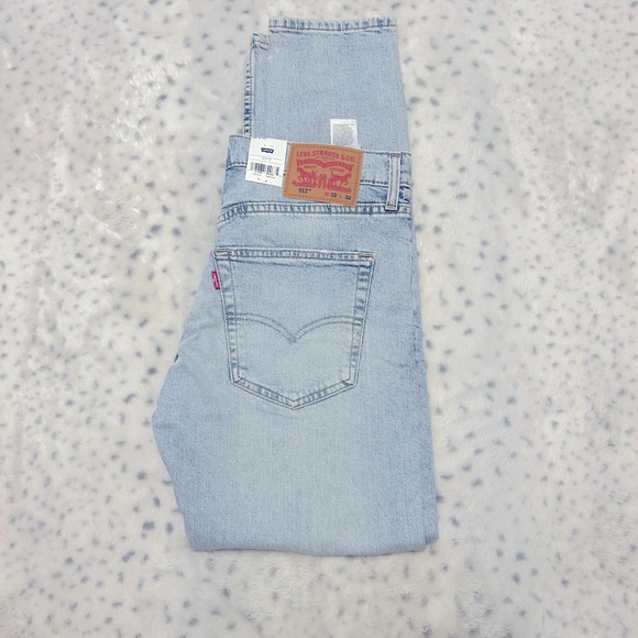 Levi's Denim - LEVI'S, 512 SLIM TAPER
LEVI'S FLEX ECO PERFORMANCE